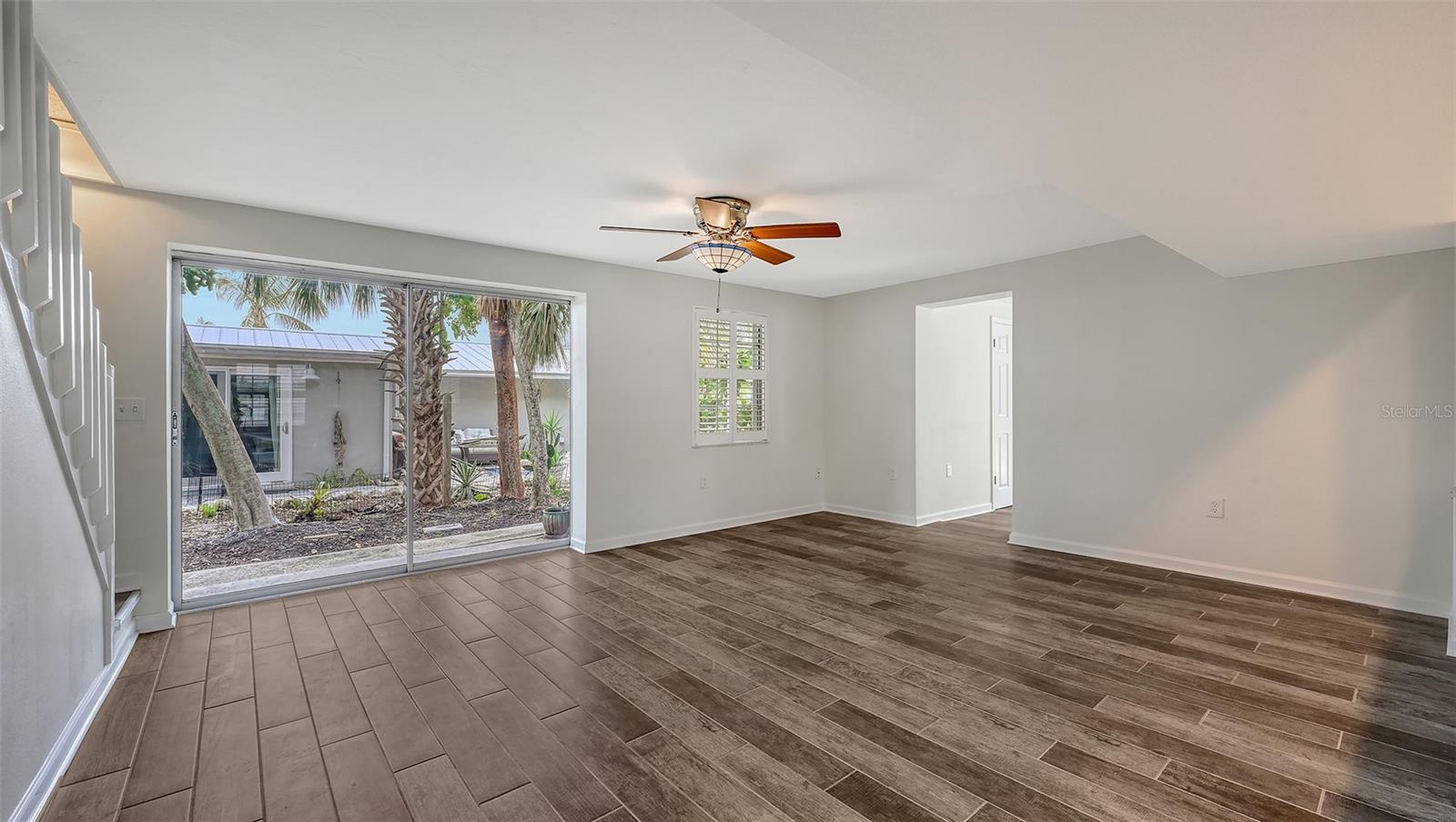 LONGBEACH ON LONGBOAT KEY - Residential