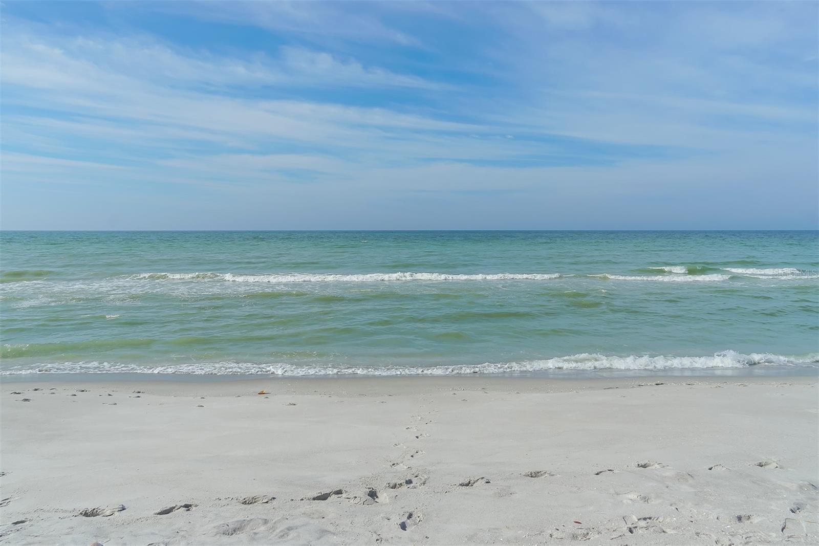LONGBEACH ON LONGBOAT KEY - Residential