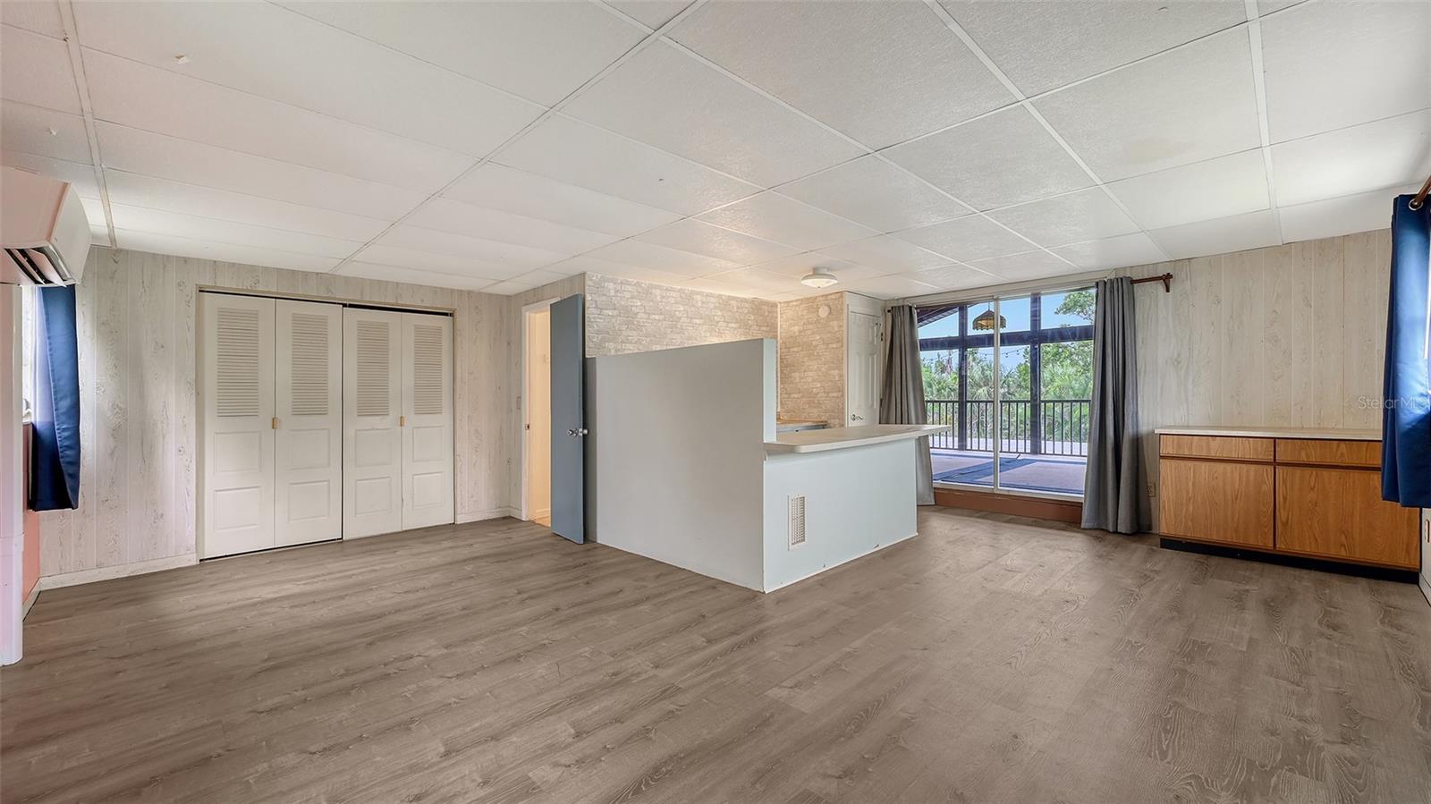 LONGBEACH ON LONGBOAT KEY - Residential