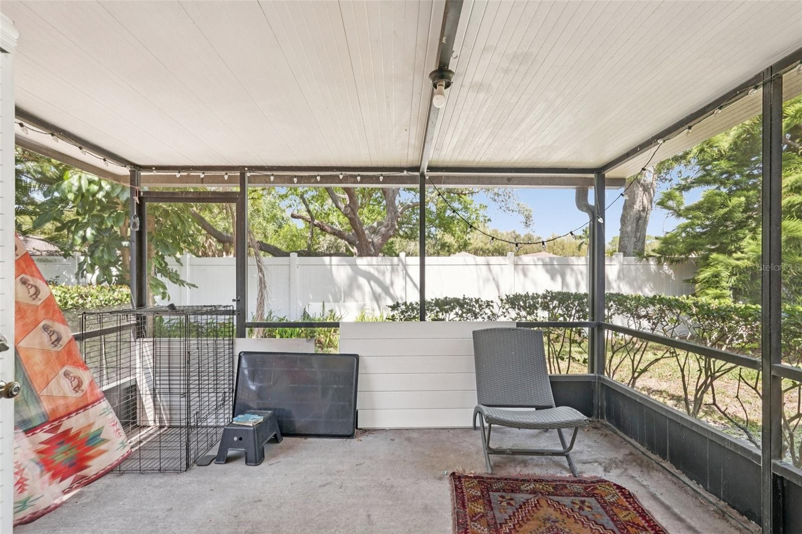 GULF GATE GLEN - Residential