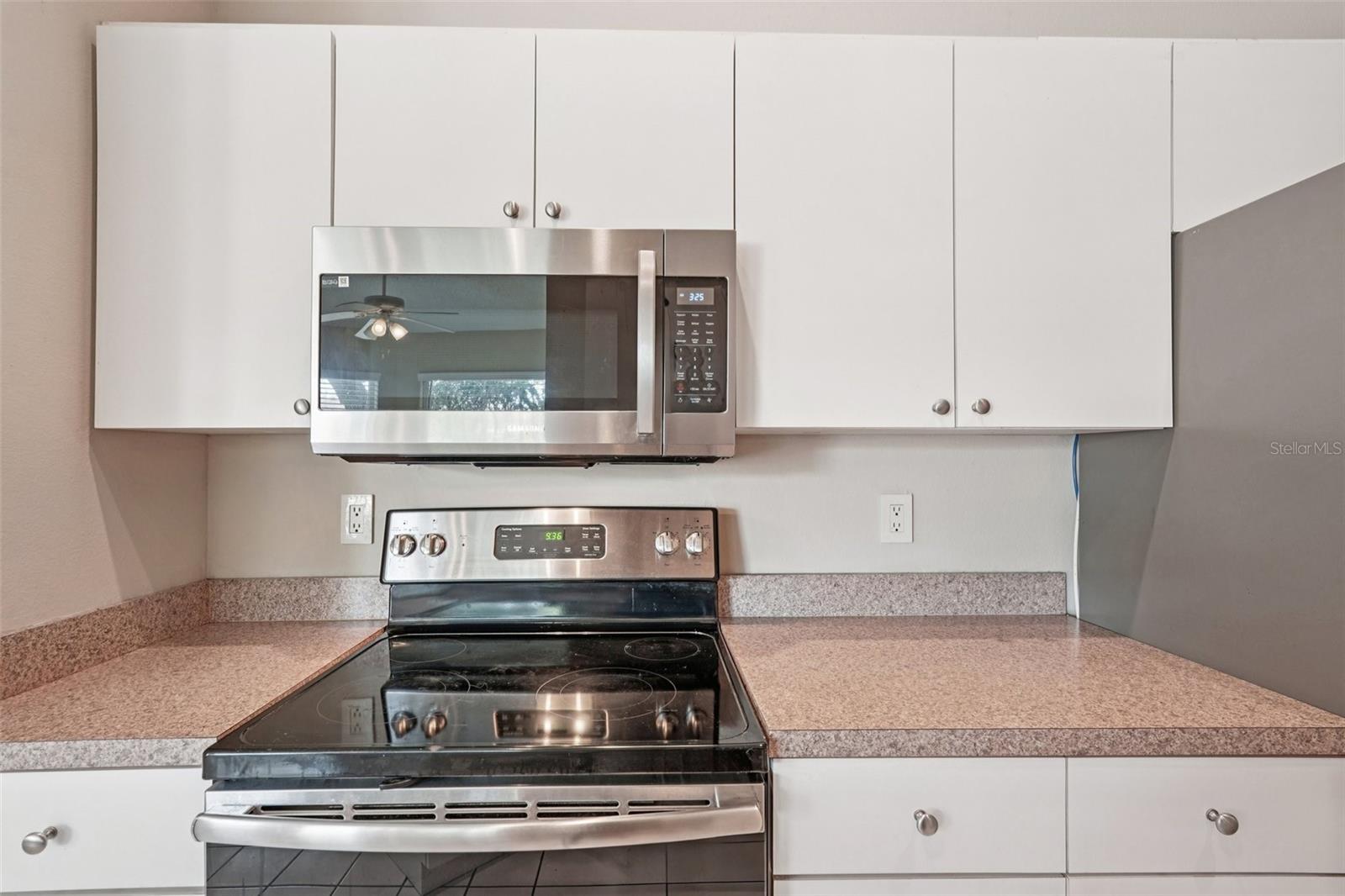 GULF GATE GLEN - Residential