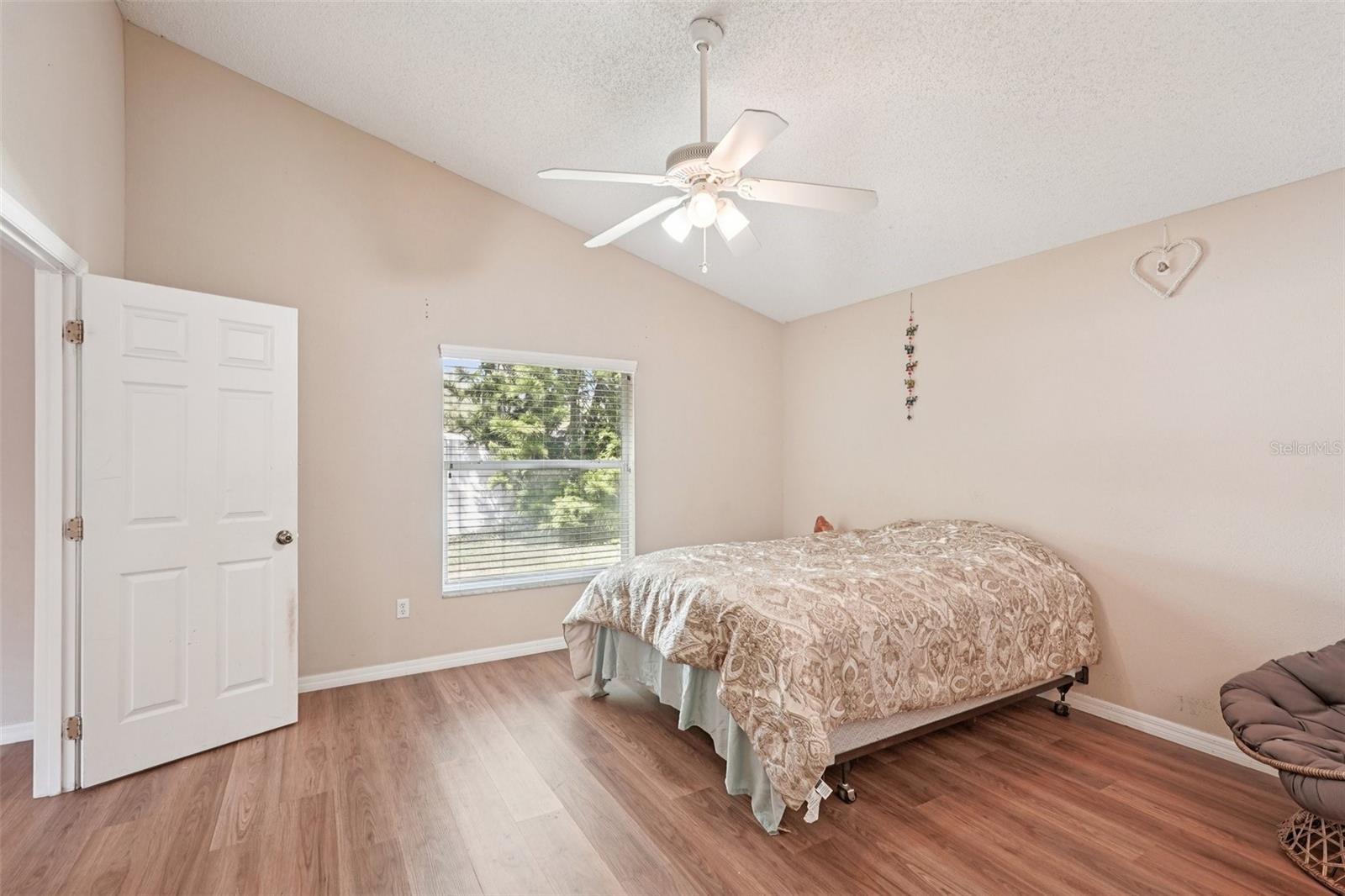 GULF GATE GLEN - Residential