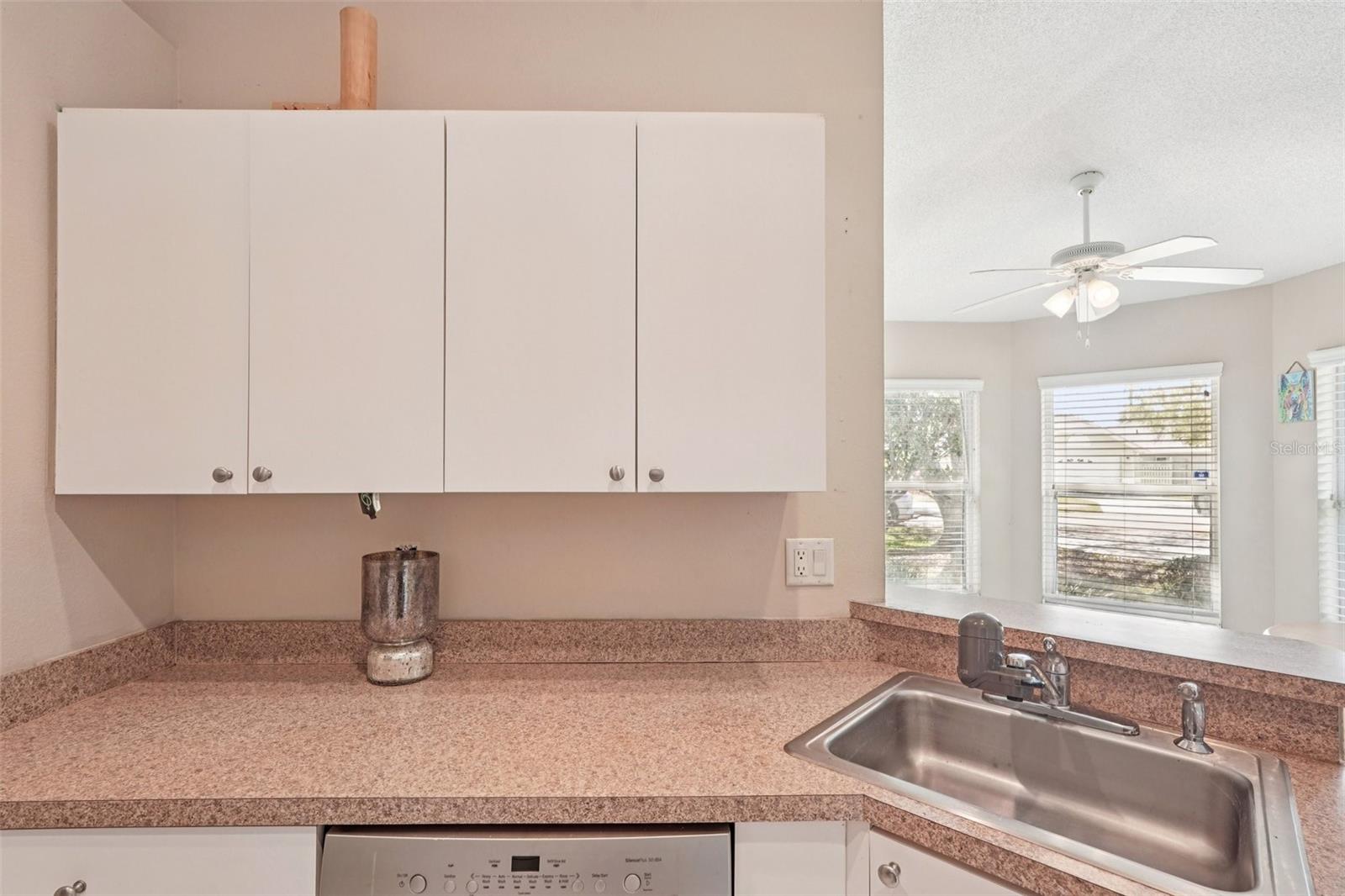 GULF GATE GLEN - Residential