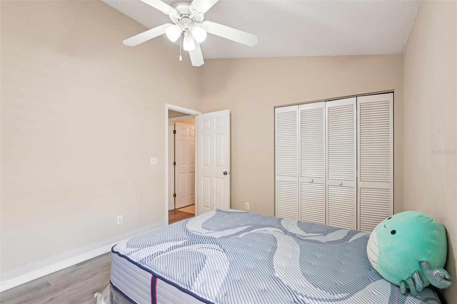 GULF GATE GLEN - Residential