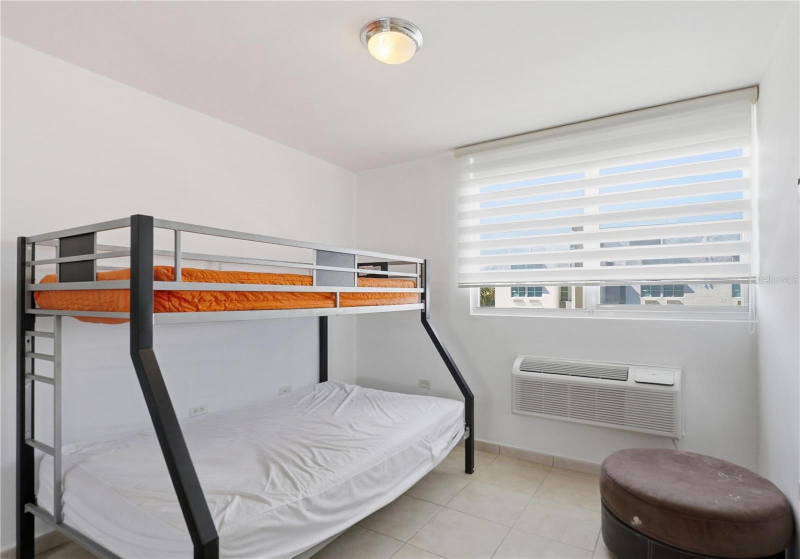 LAS CROABAS - Residential