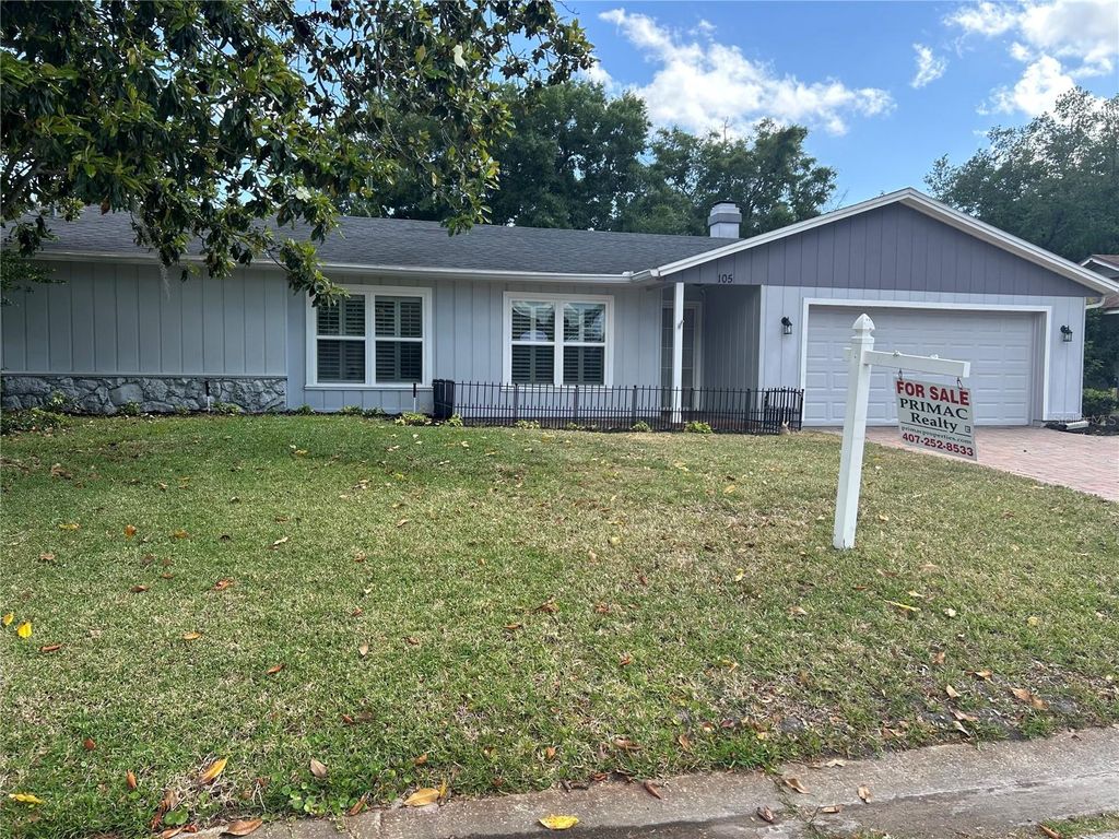 Photo of 105 E Cottesmore Circle, Longwood, FL 32779 (MLS # O6403980)
