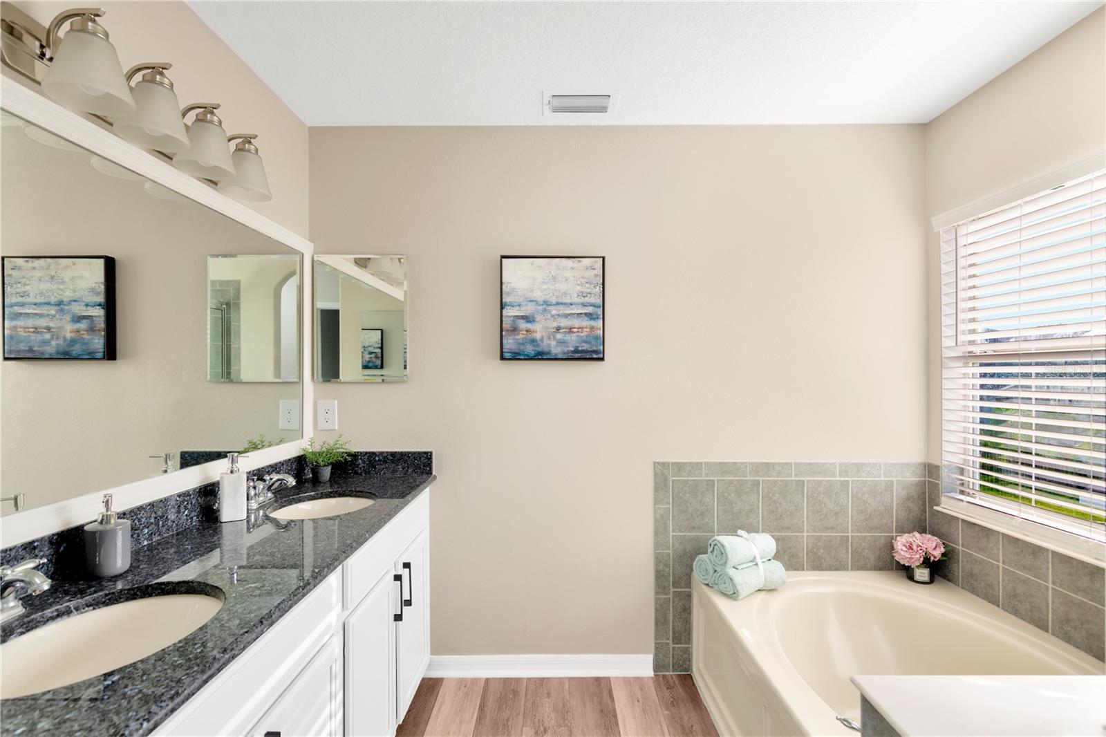 DUPREE LAKES PH 1 - Residential