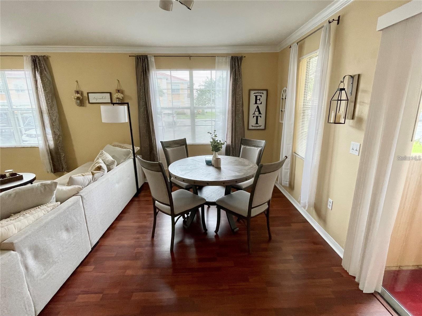 VILLAGIO - Residential Lease