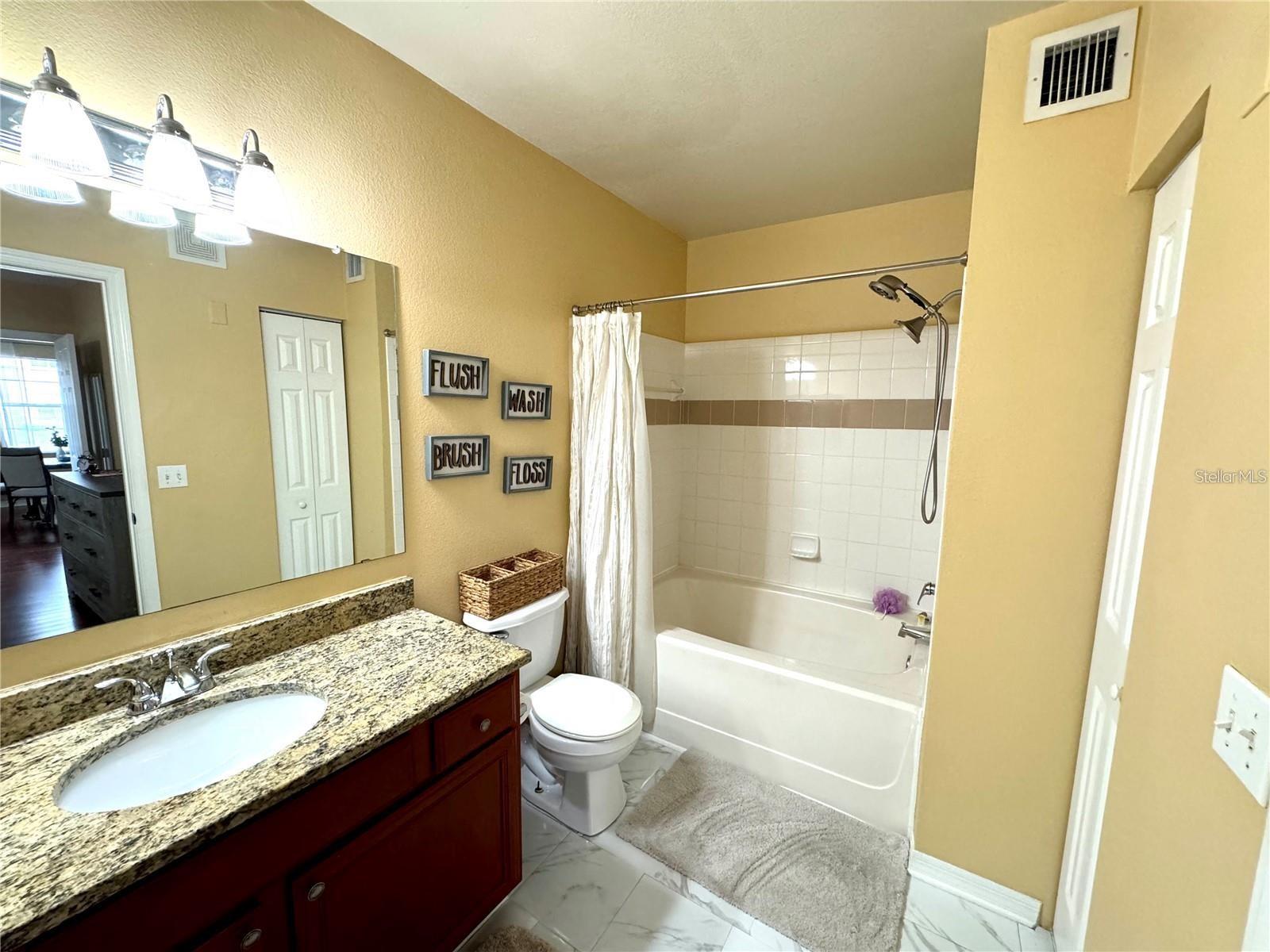 VILLAGIO - Residential Lease