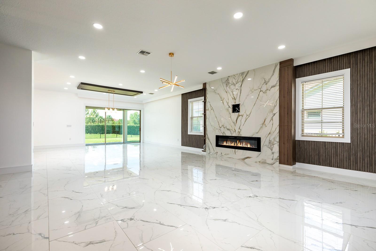 10125 HENBURY STREET