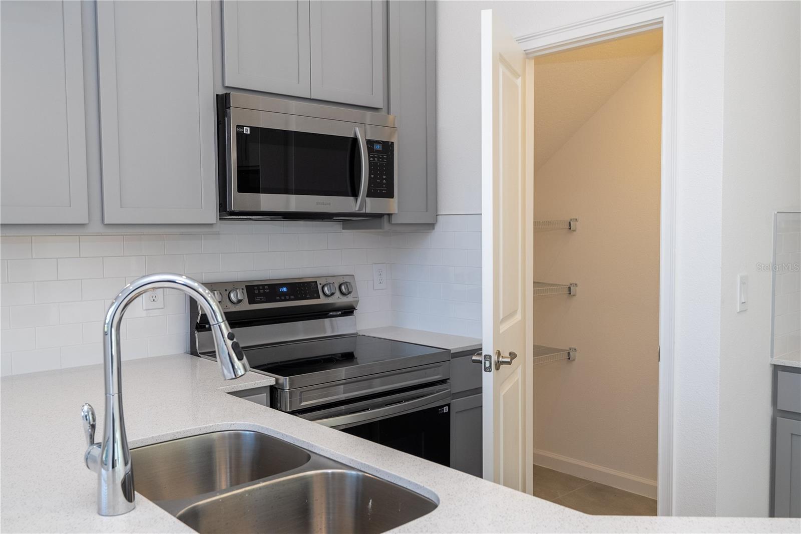 PARADISO GRANDE - Residential