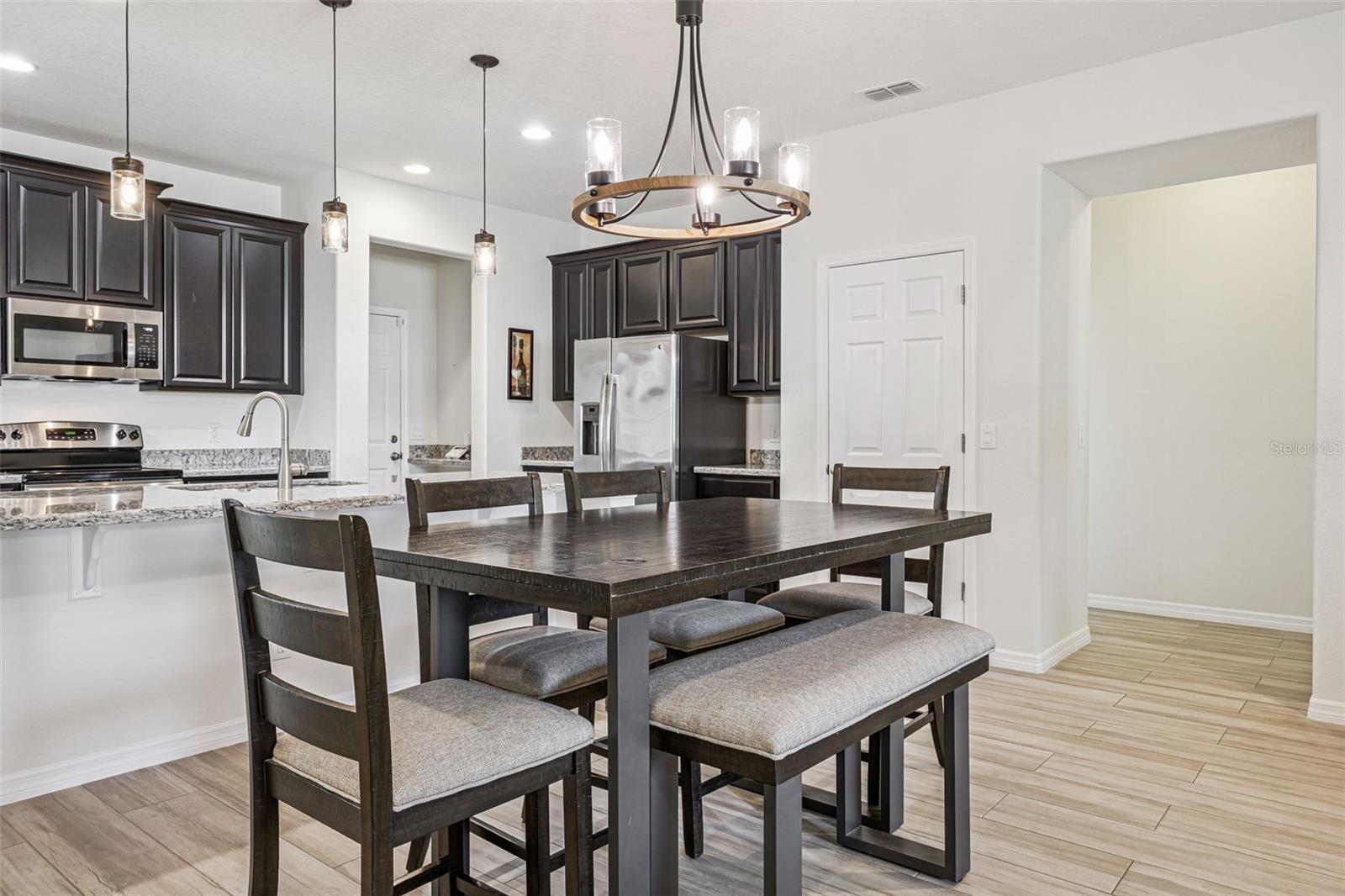 BARRINGTON ESTATES - Residential