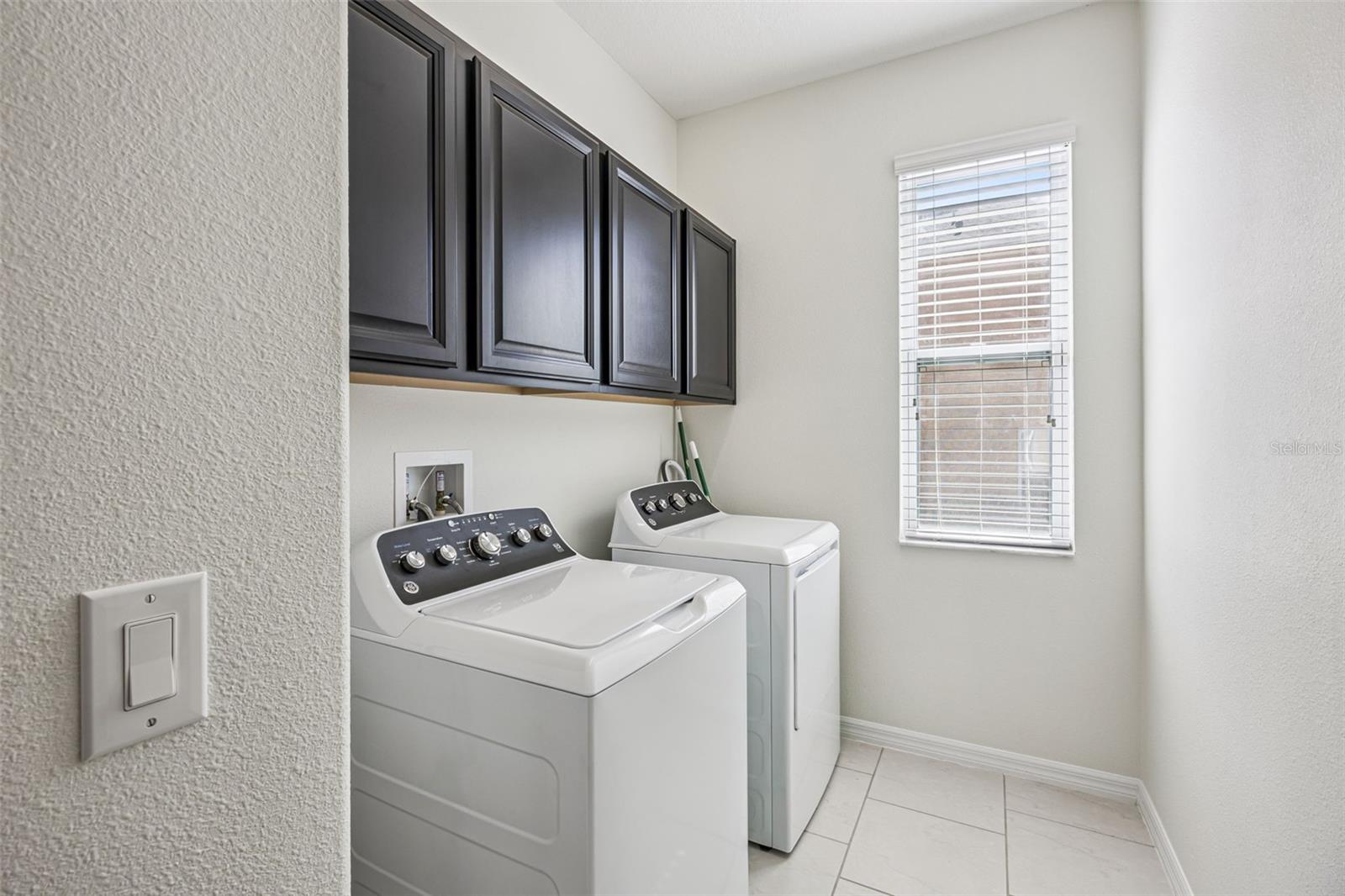 BARRINGTON ESTATES - Residential