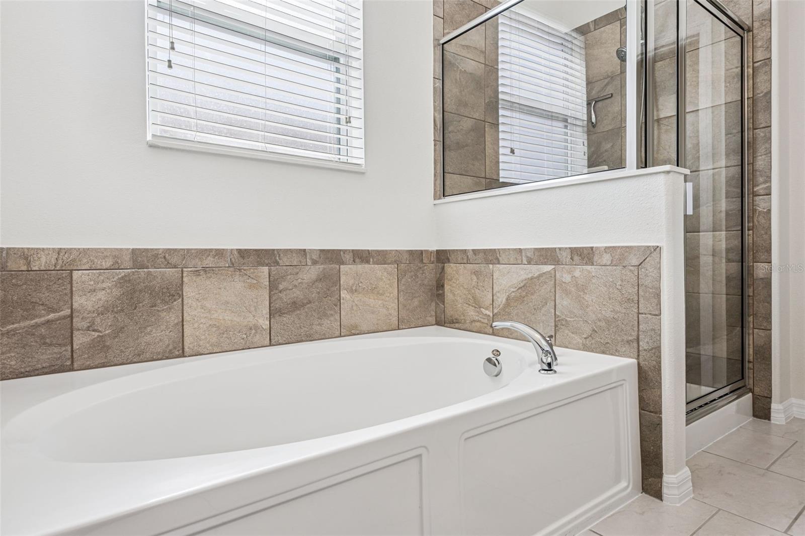 BARRINGTON ESTATES - Residential