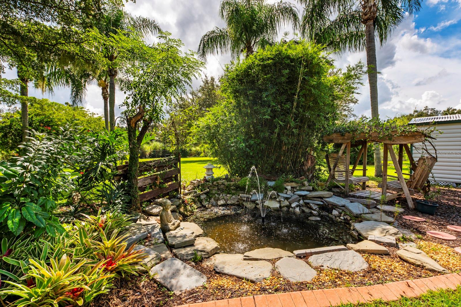 SARASOTA GOLF CLUB COLONY 1 - Residential