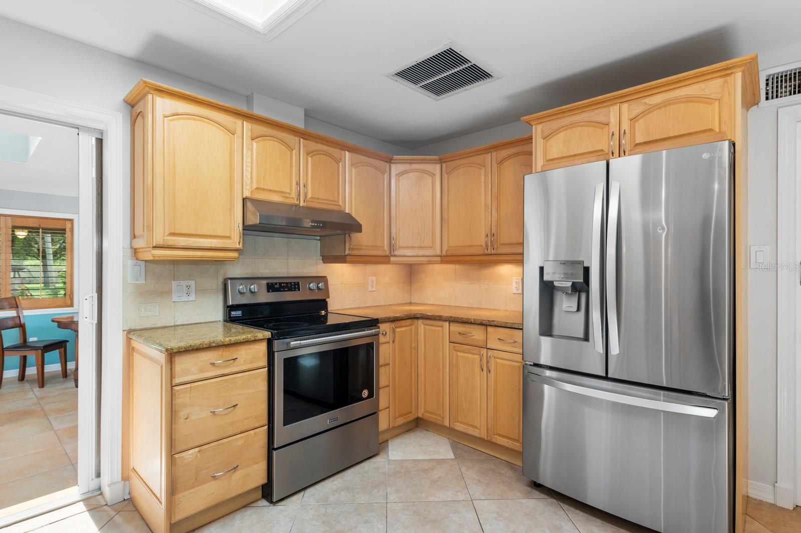 SARASOTA GOLF CLUB COLONY 1 - Residential