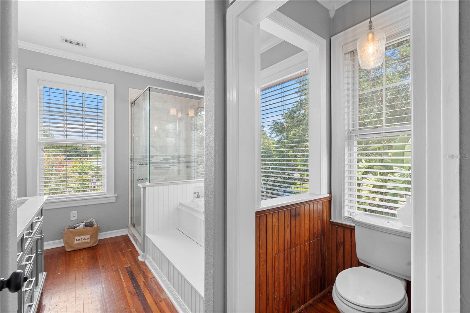 BELLE ISLE ESTATES - Residential