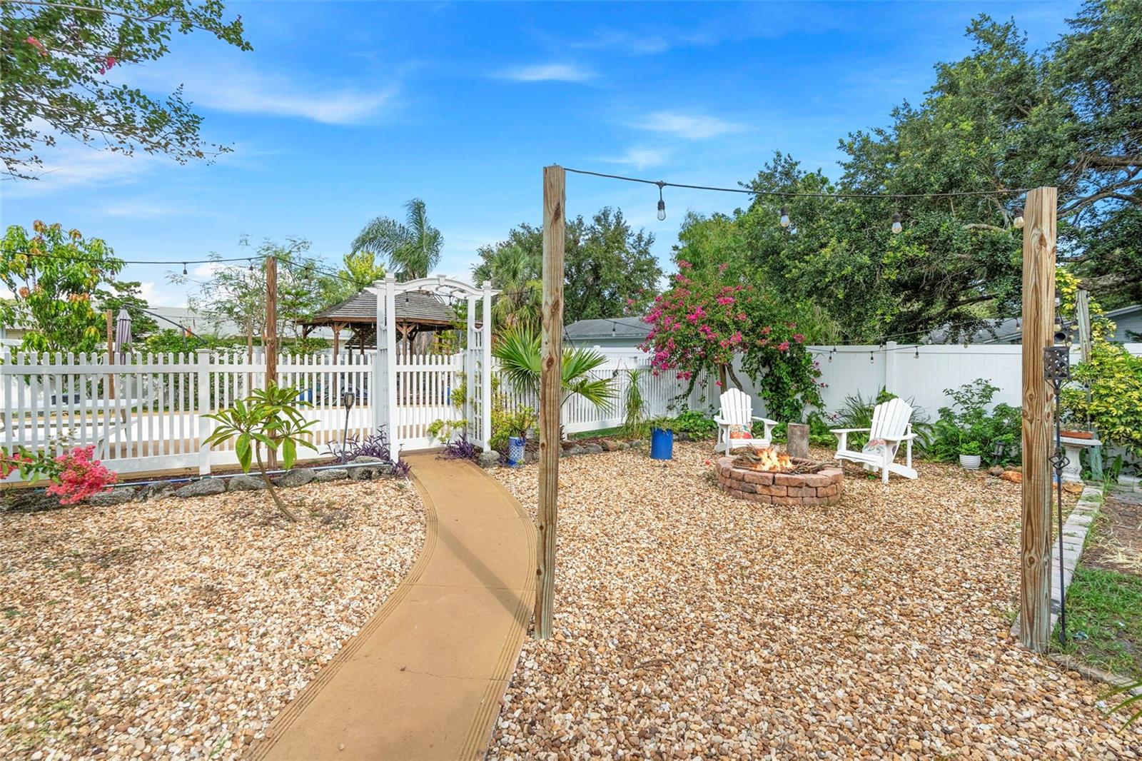 BELLE ISLE ESTATES - Residential