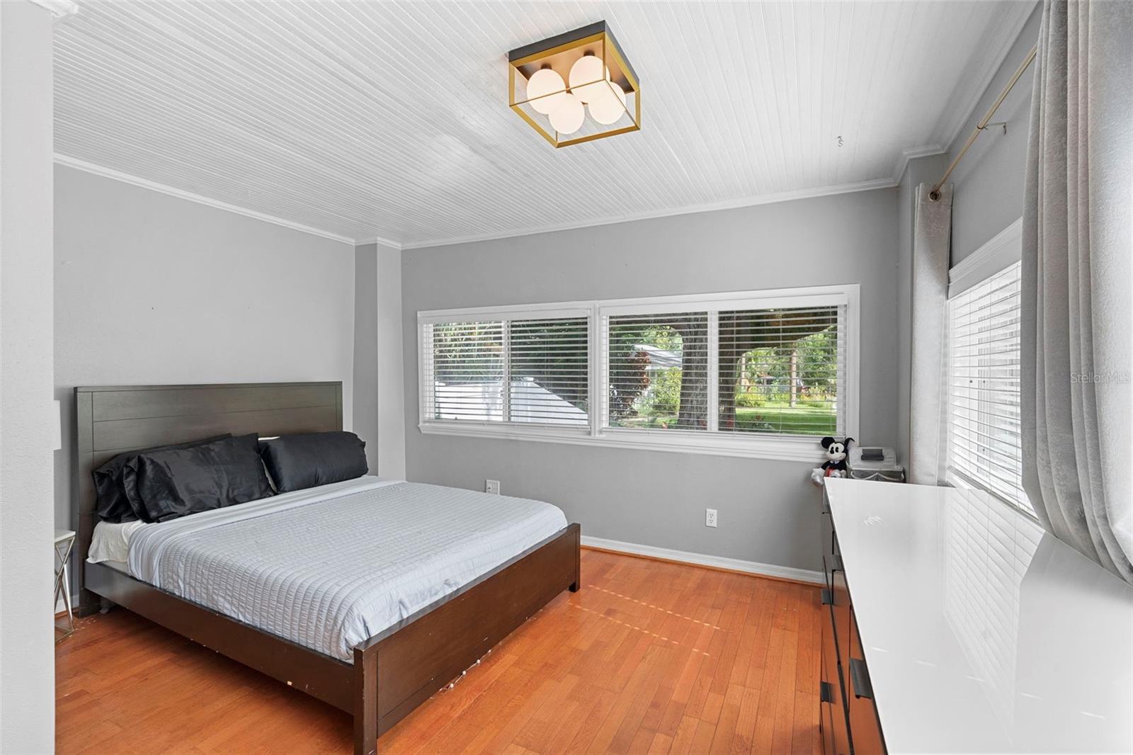 BELLE ISLE ESTATES - Residential