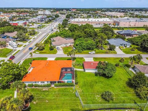 A home in PORT CHARLOTTE