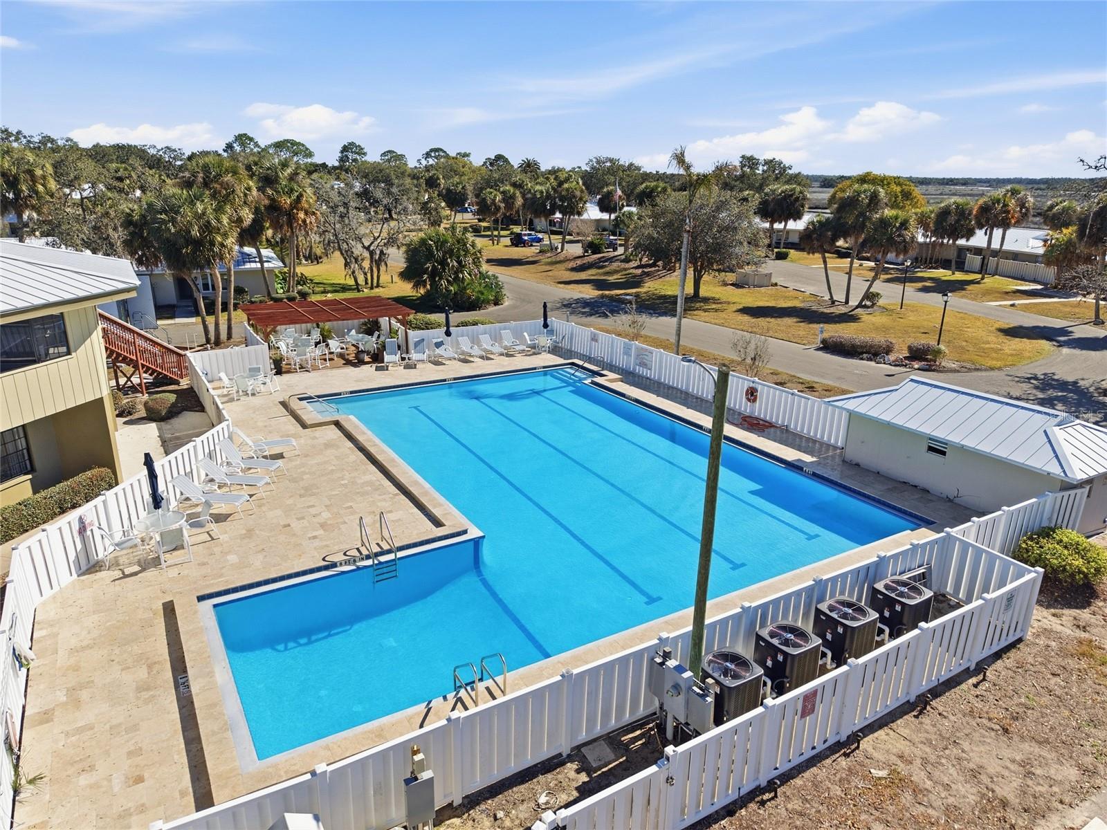 THE BAY VILLAS - Residential