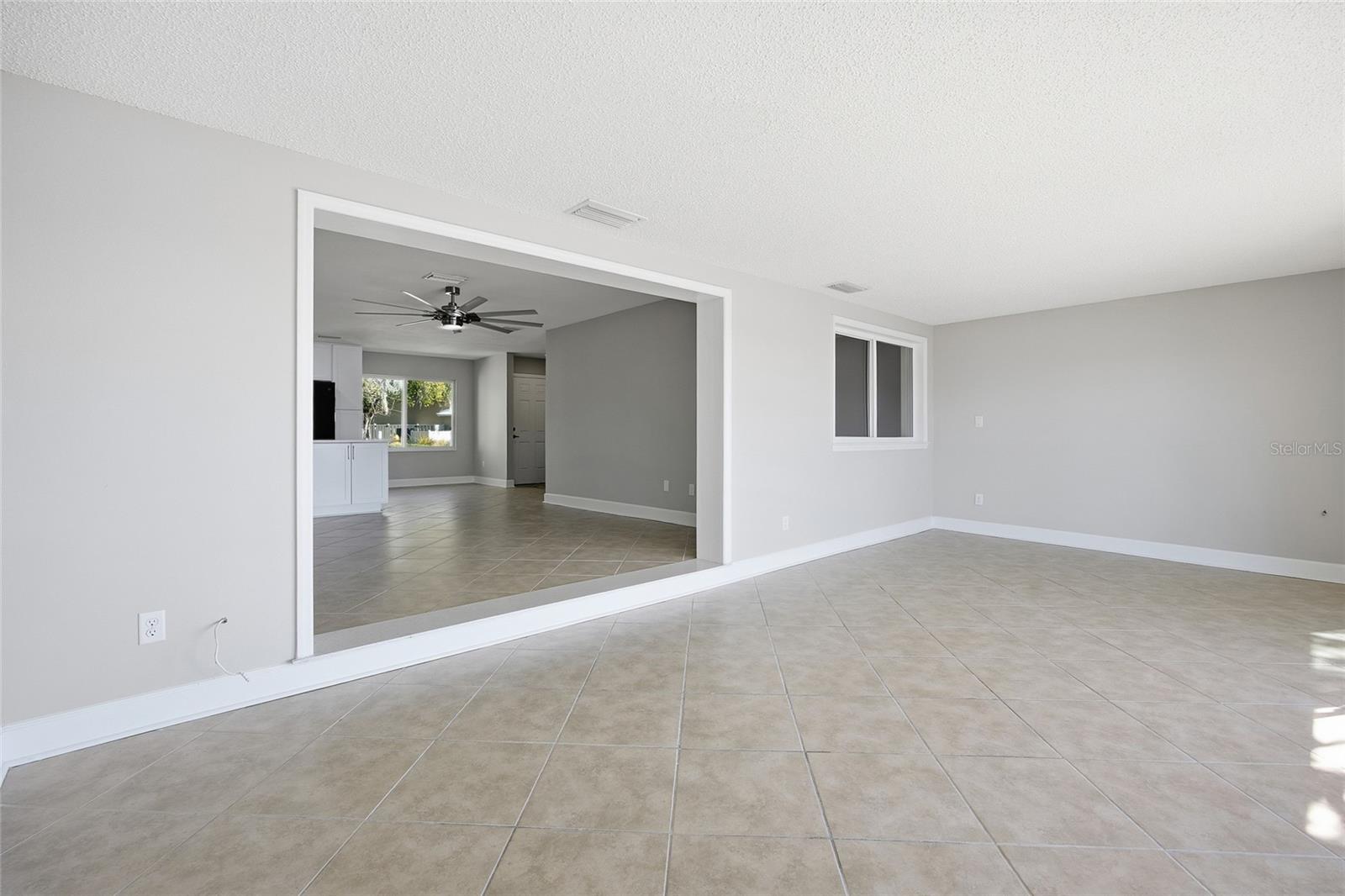 THE BAY VILLAS - Residential