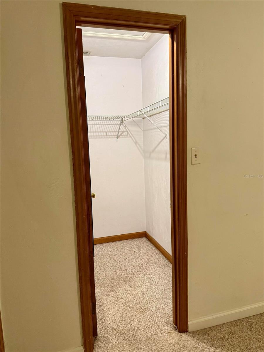 SILVERTHORN RIDGE UNREC - Residential