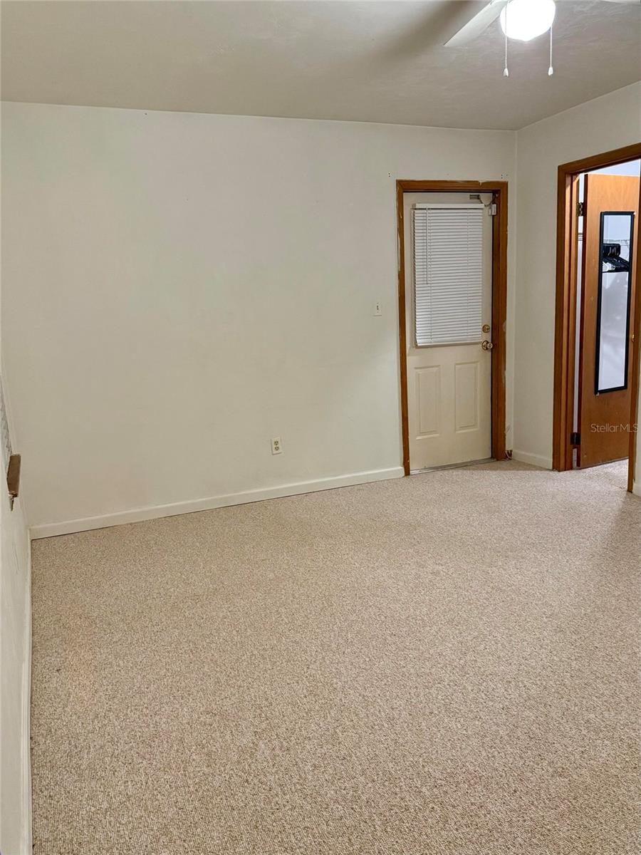 SILVERTHORN RIDGE UNREC - Residential