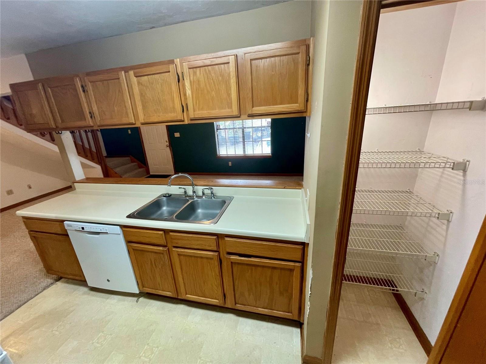 SILVERTHORN RIDGE UNREC - Residential