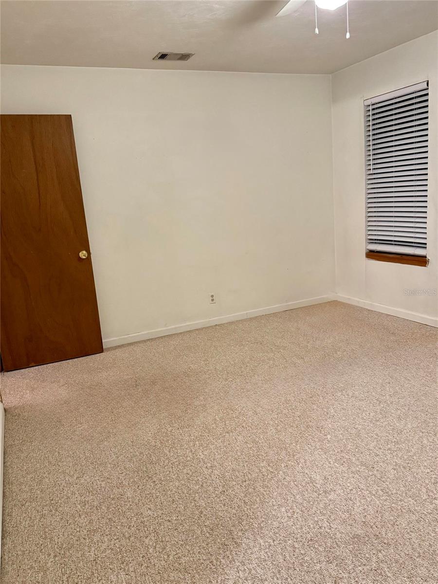 SILVERTHORN RIDGE UNREC - Residential