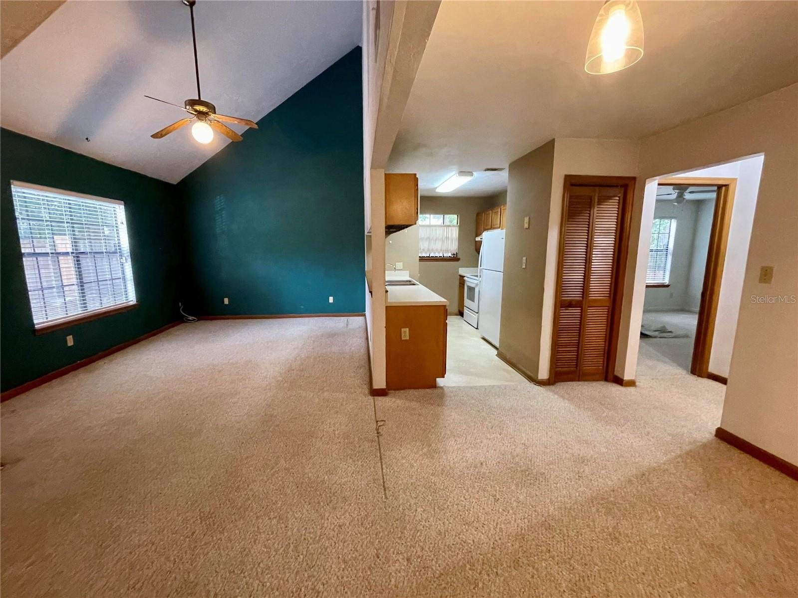 SILVERTHORN RIDGE UNREC - Residential