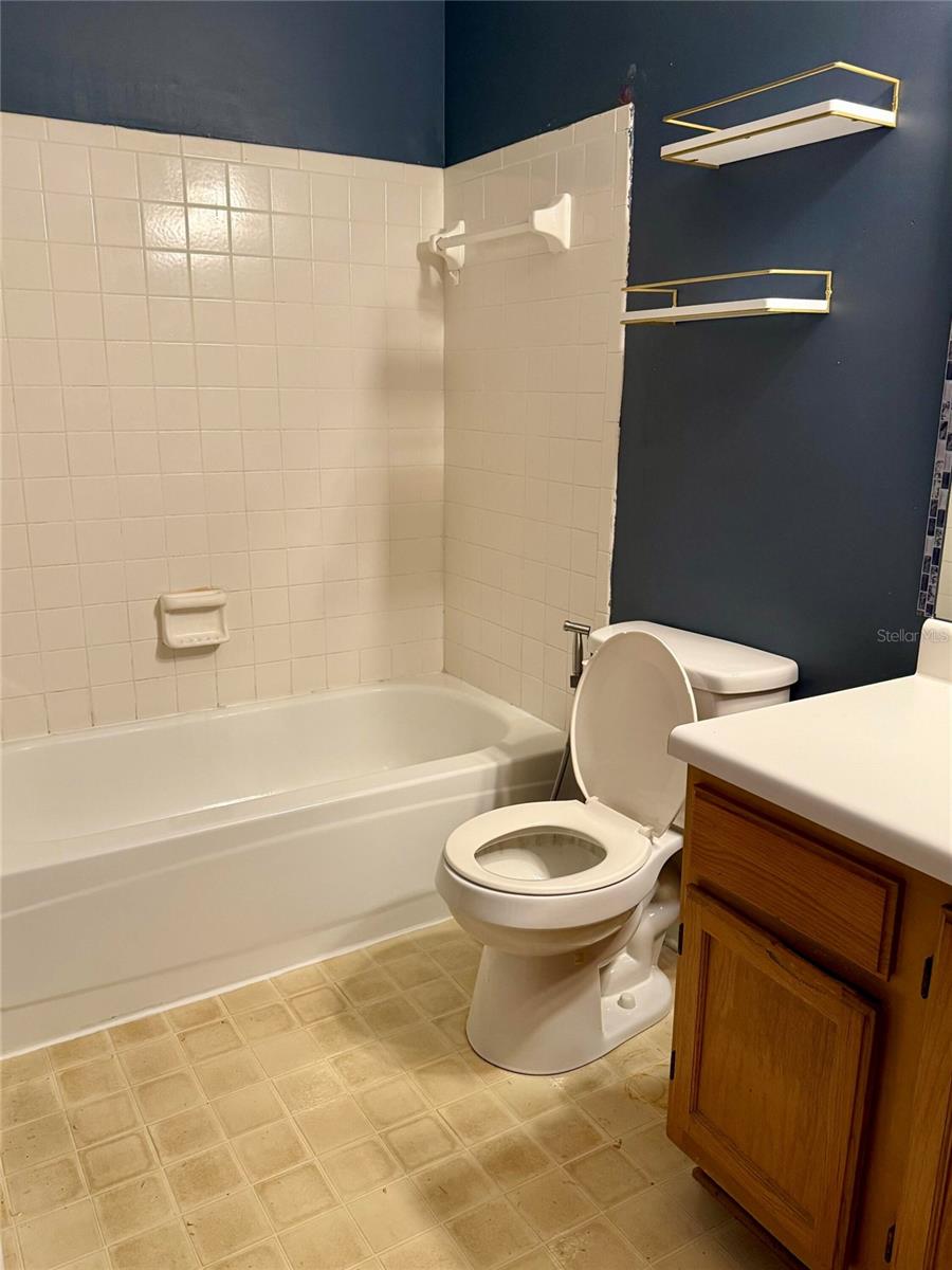 SILVERTHORN RIDGE UNREC - Residential