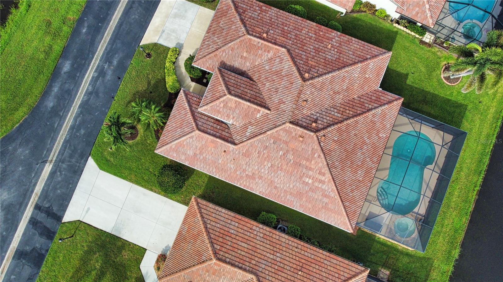 COVE POINTE - Residential