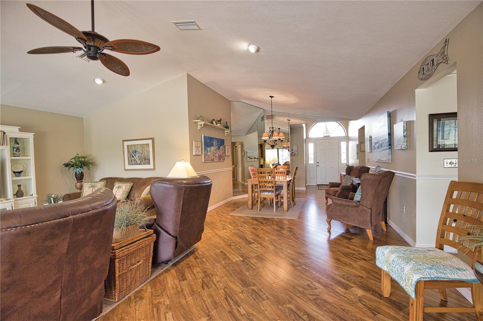 COVE POINTE - Residential
