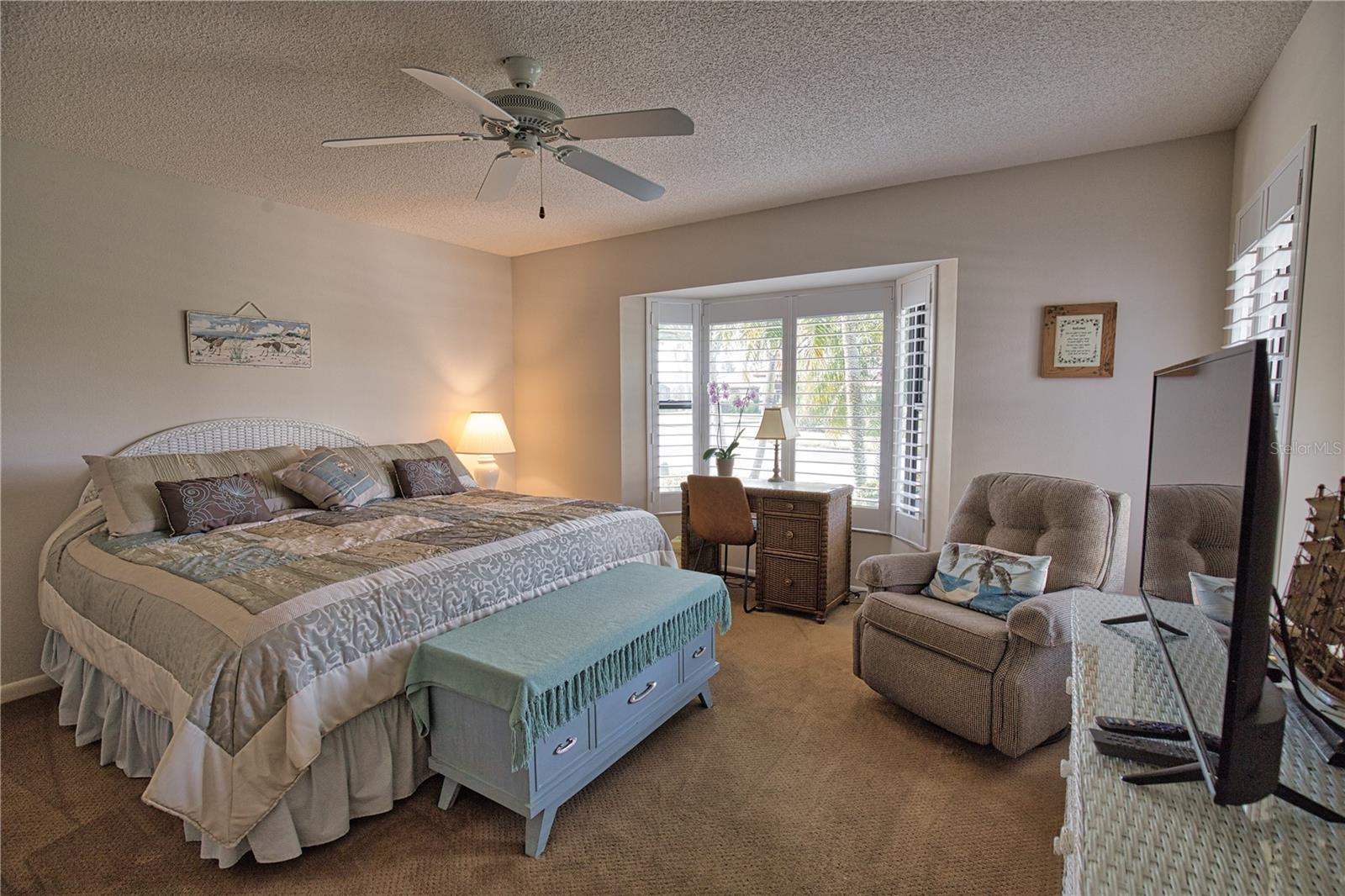 COVE POINTE - Residential