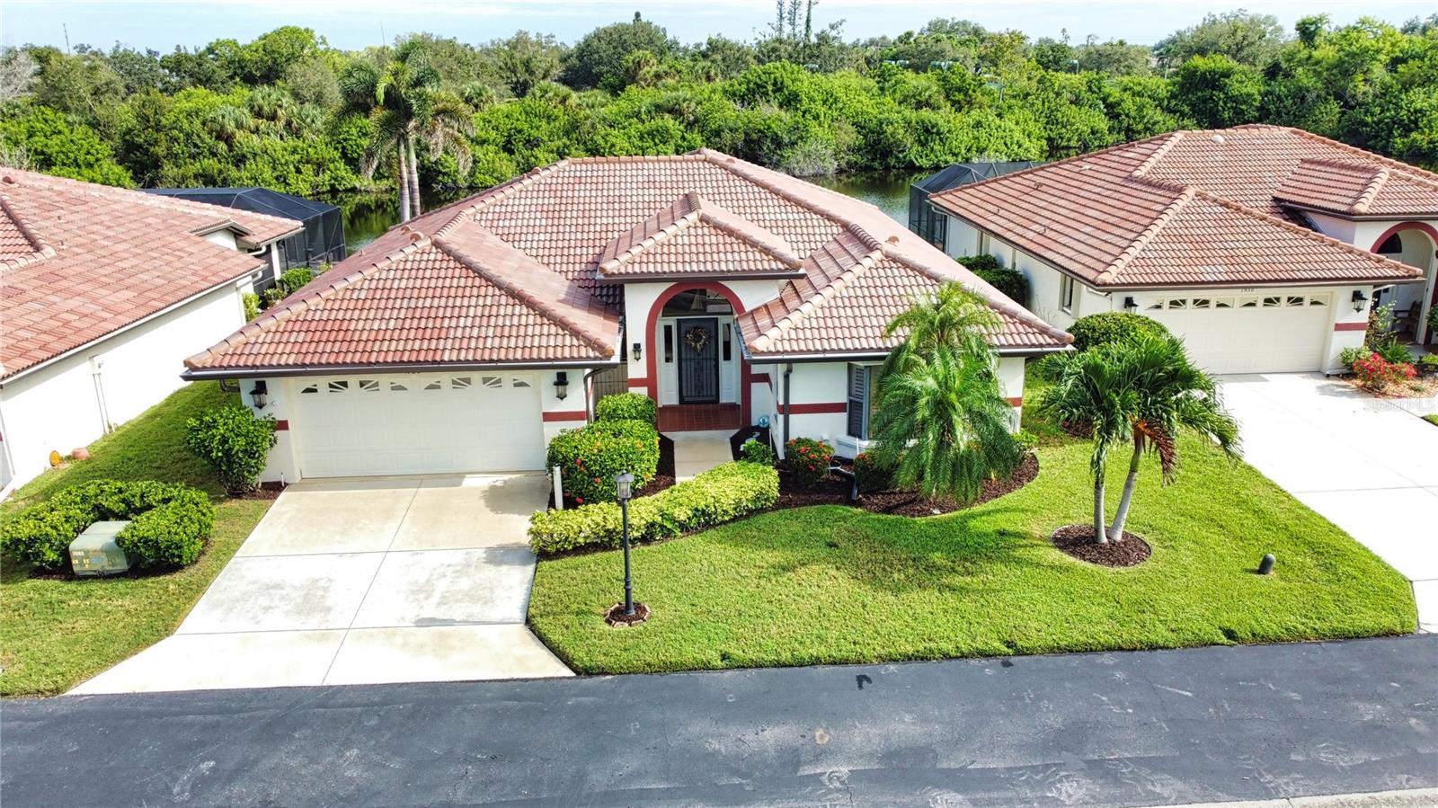 COVE POINTE - Residential
