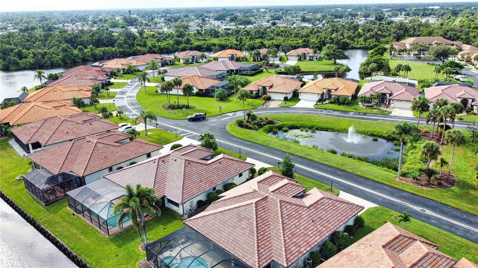 COVE POINTE - Residential