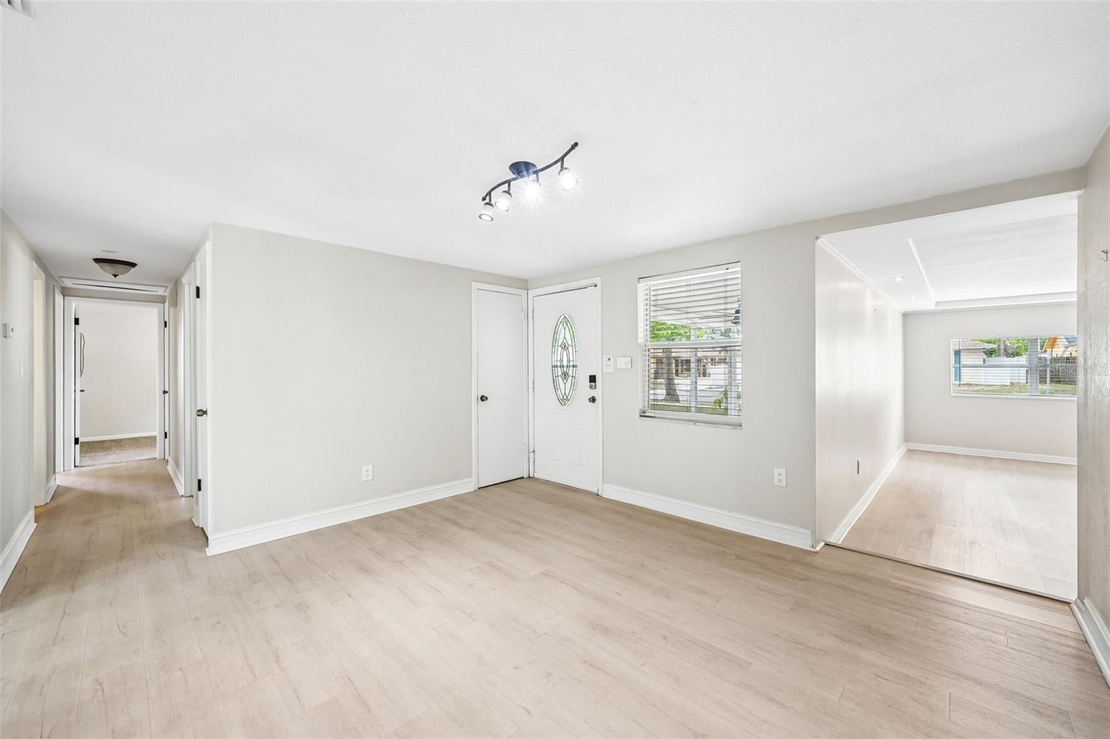 1603 FOX RUN DRIVE