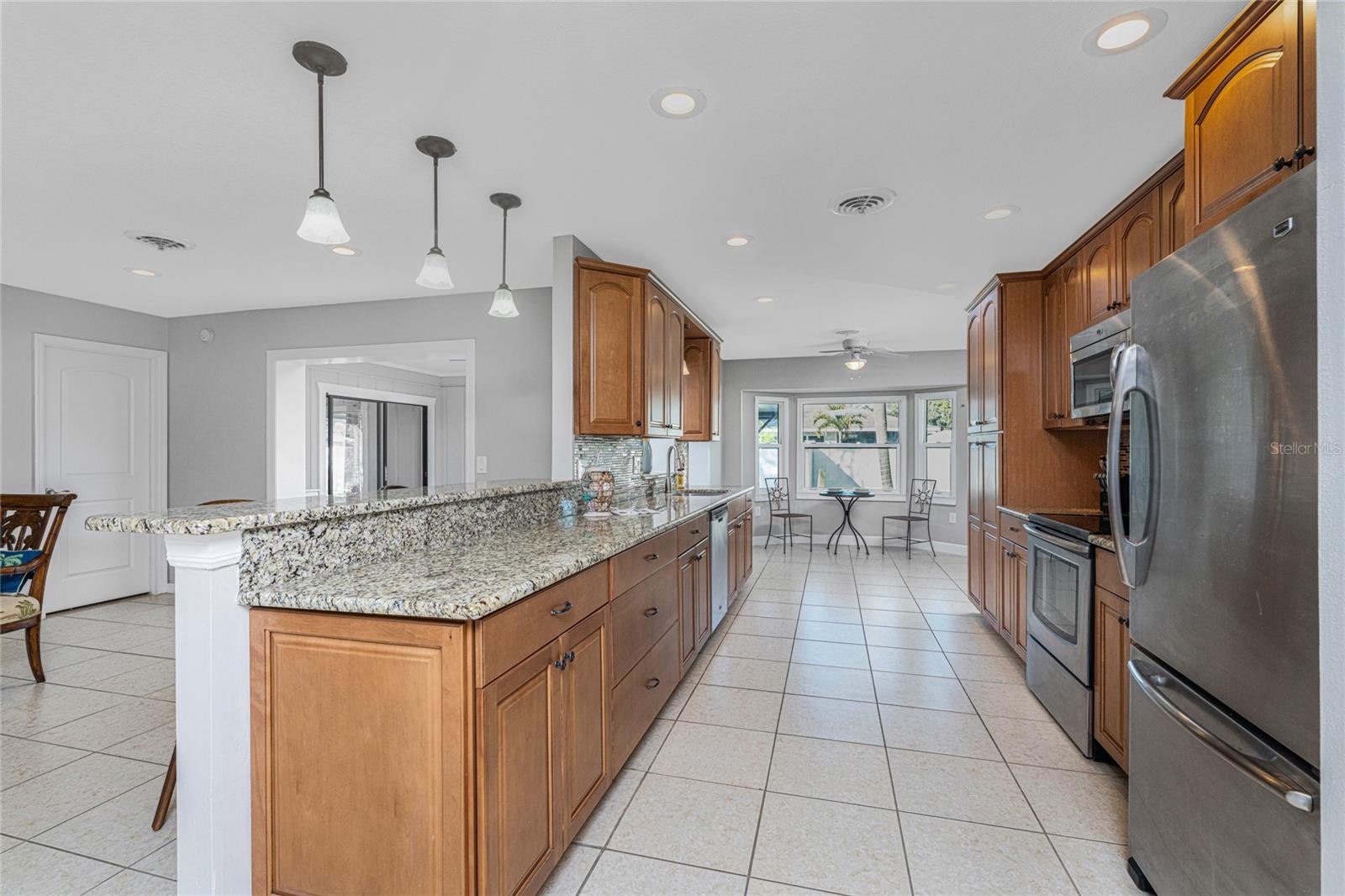 BAY VISTA BLVD - Residential