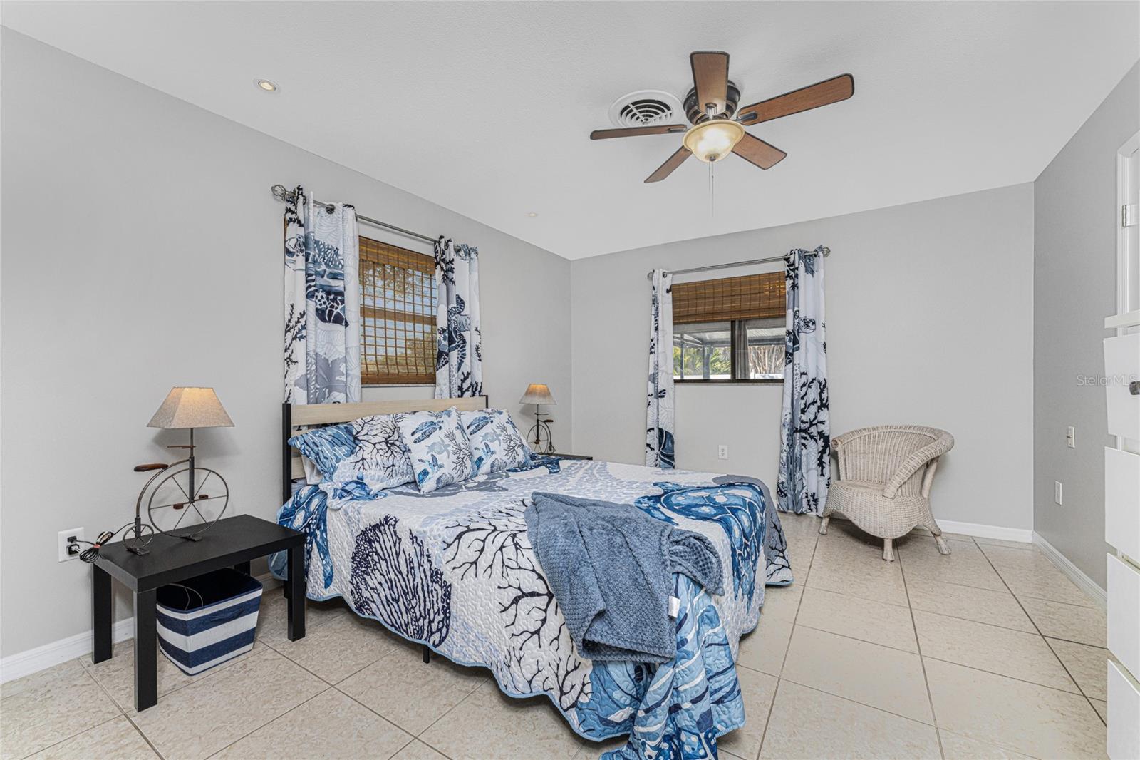 BAY VISTA BLVD - Residential