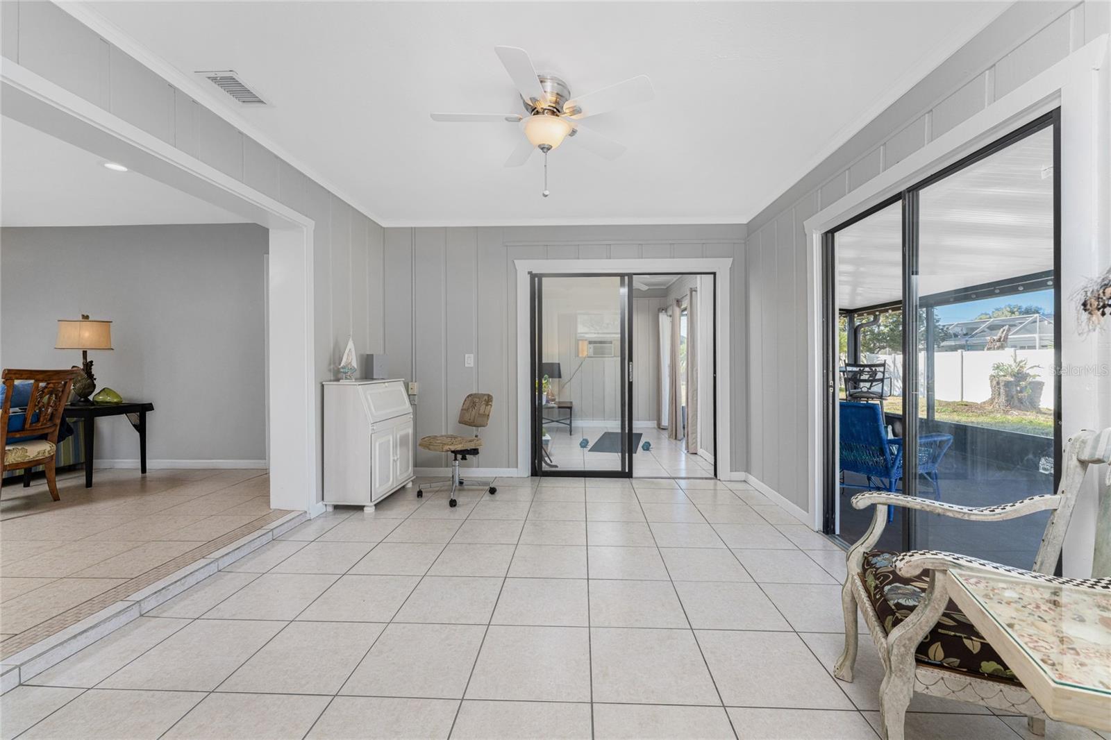 BAY VISTA BLVD - Residential