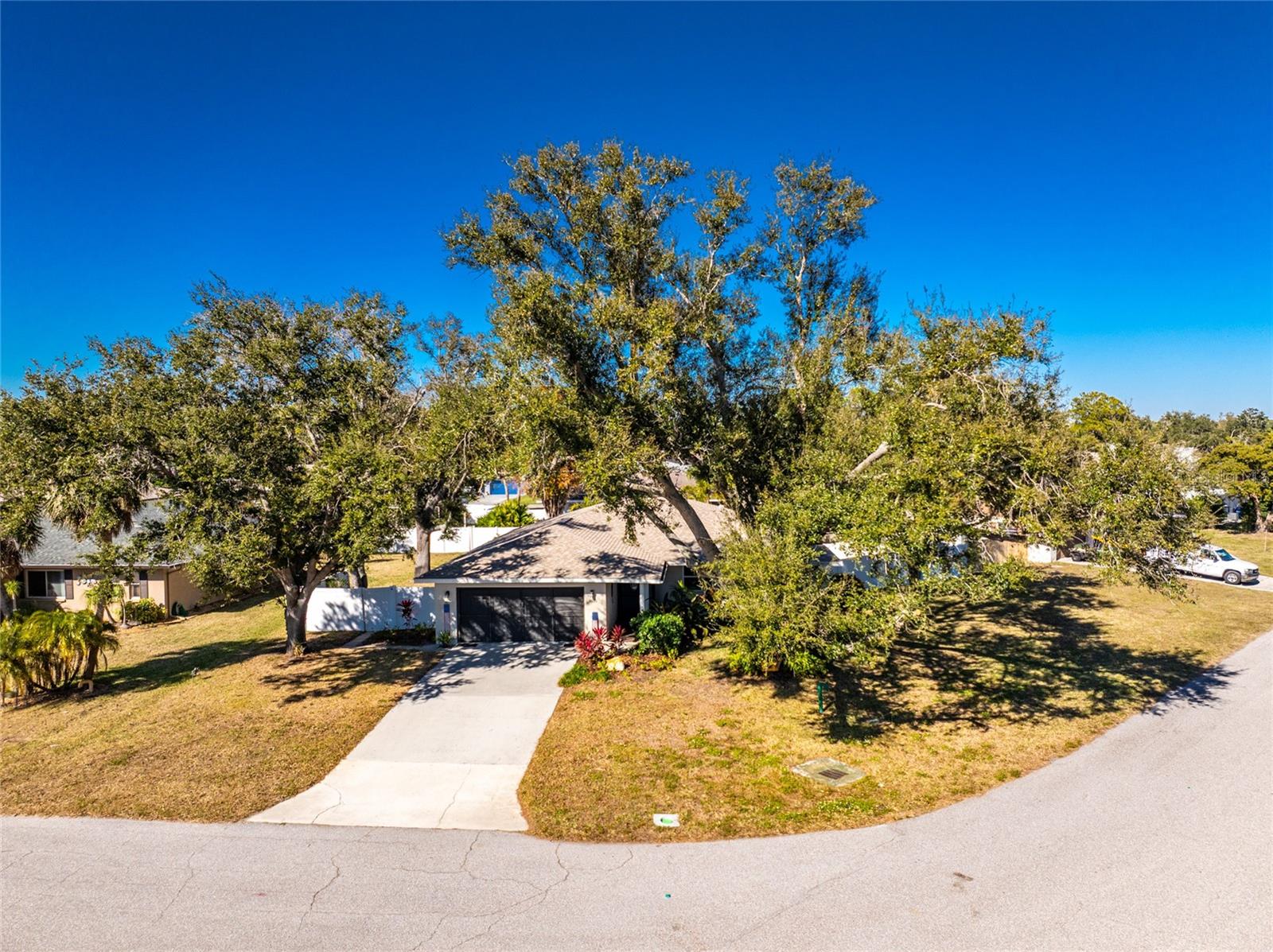 BAY VISTA BLVD - Residential