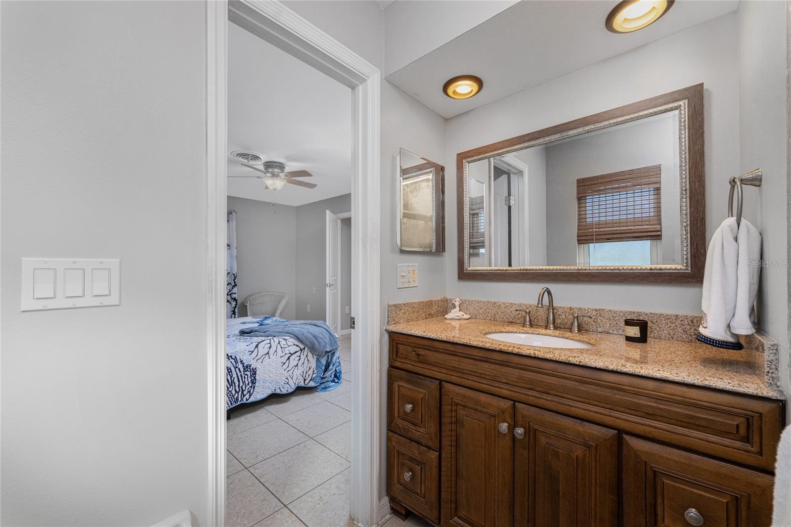 BAY VISTA BLVD - Residential