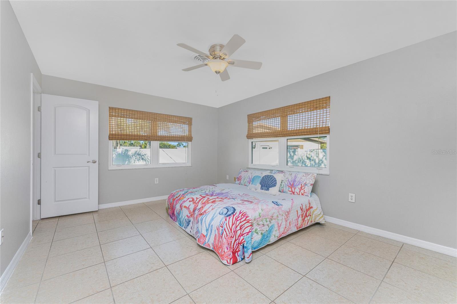 BAY VISTA BLVD - Residential