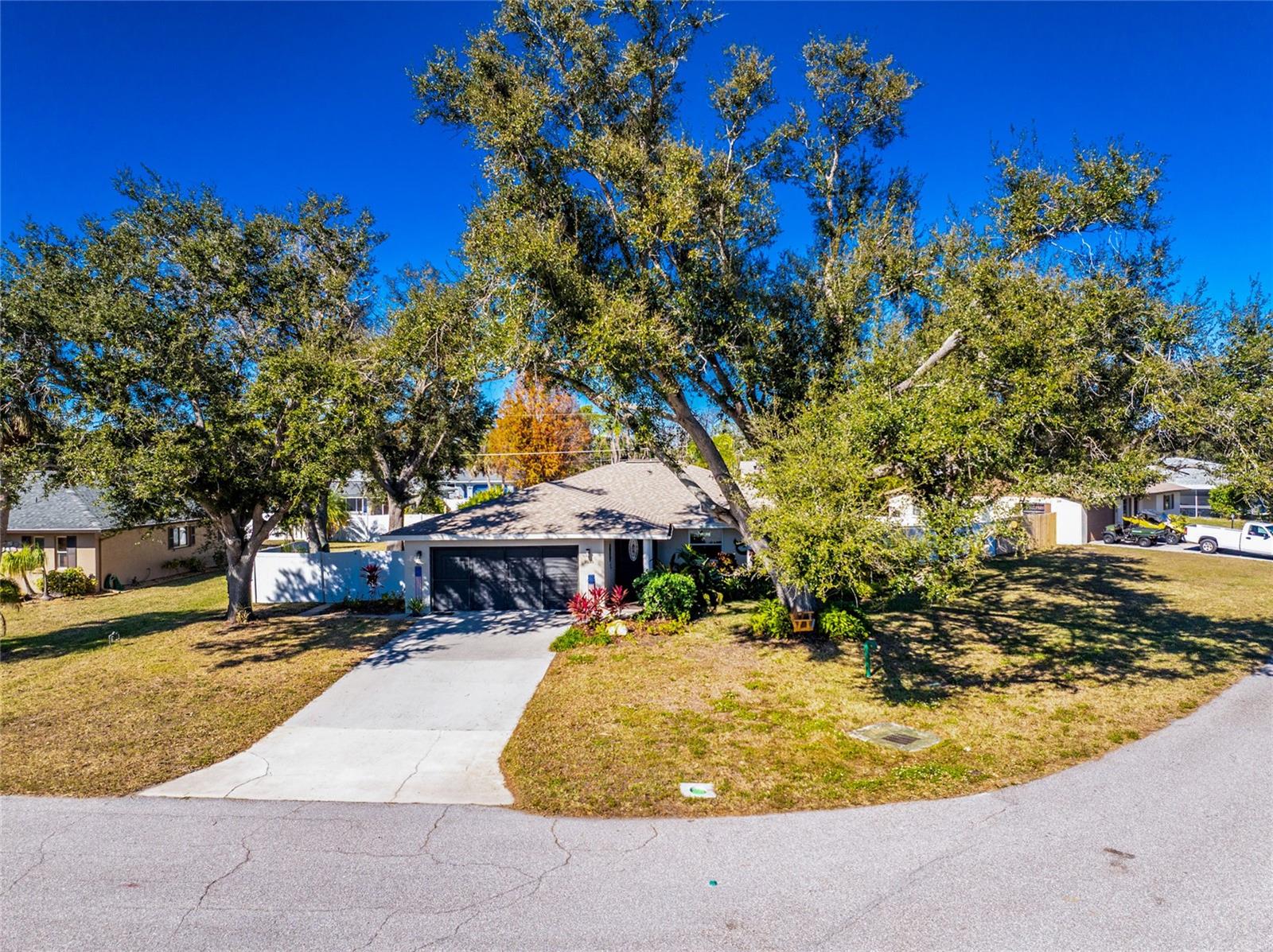 BAY VISTA BLVD - Residential