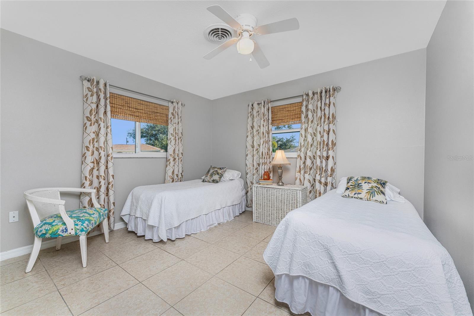 BAY VISTA BLVD - Residential