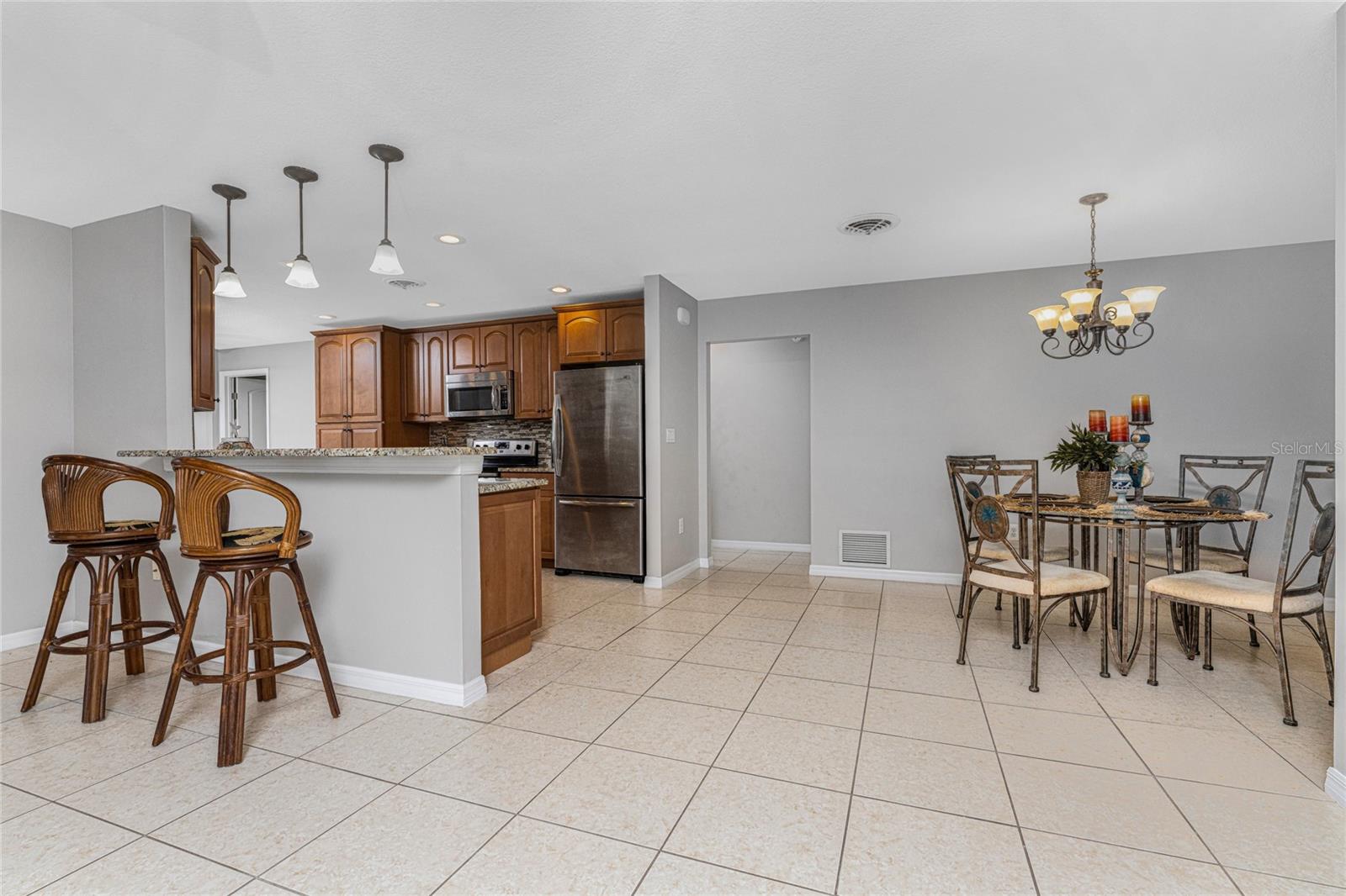 BAY VISTA BLVD - Residential