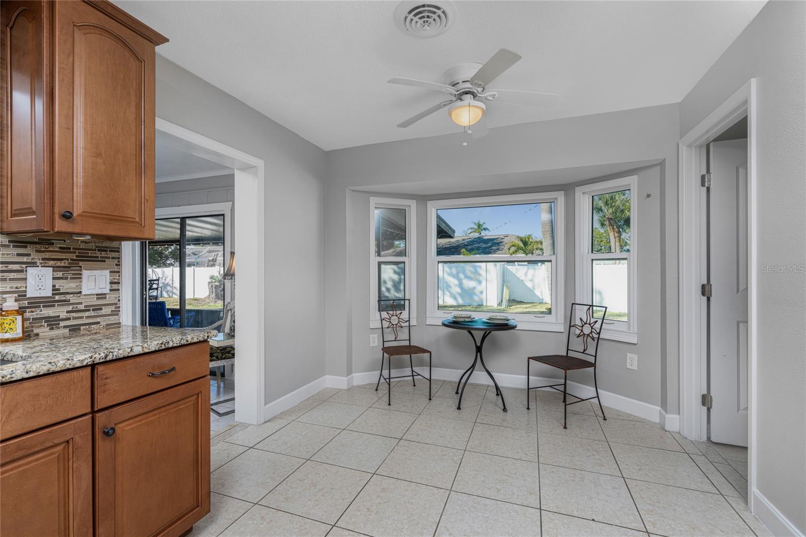 BAY VISTA BLVD - Residential