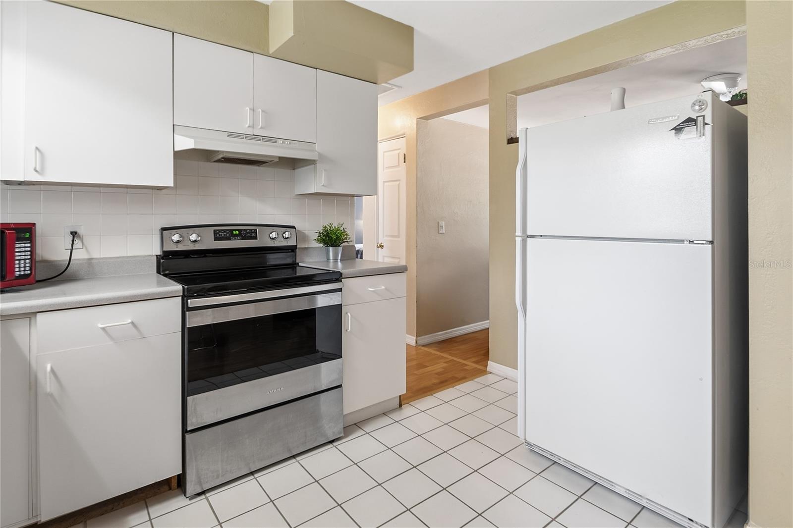 LARGO LAKE VILLAS UNIT 2 - Residential