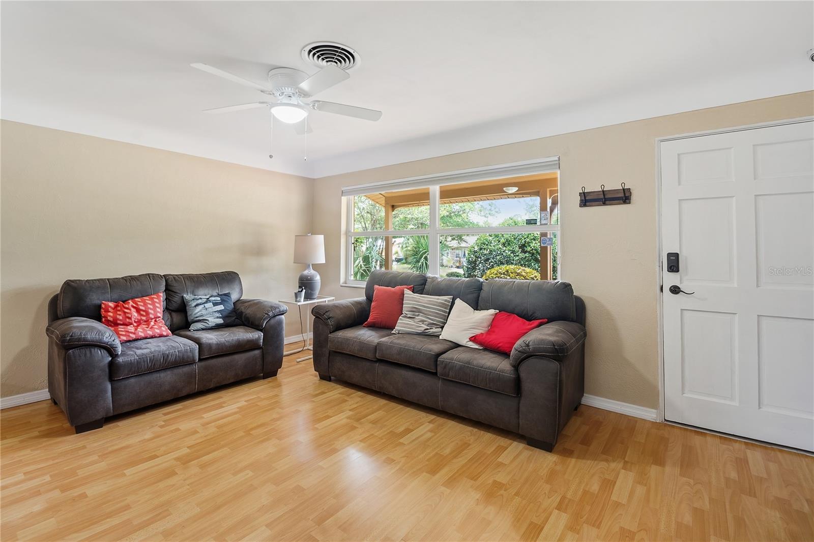 LARGO LAKE VILLAS UNIT 2 - Residential